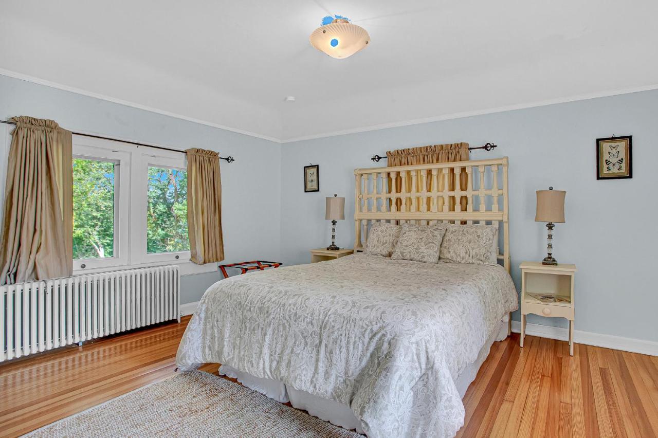 ויסקונסין דלס White Rose Inns & Motel מראה חיצוני תמונה