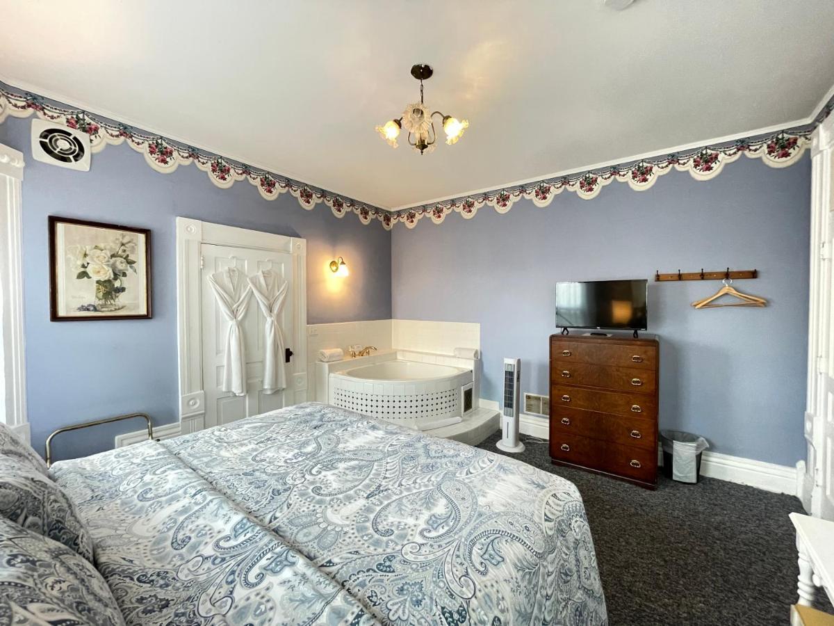 ויסקונסין דלס White Rose Inns & Motel מראה חיצוני תמונה