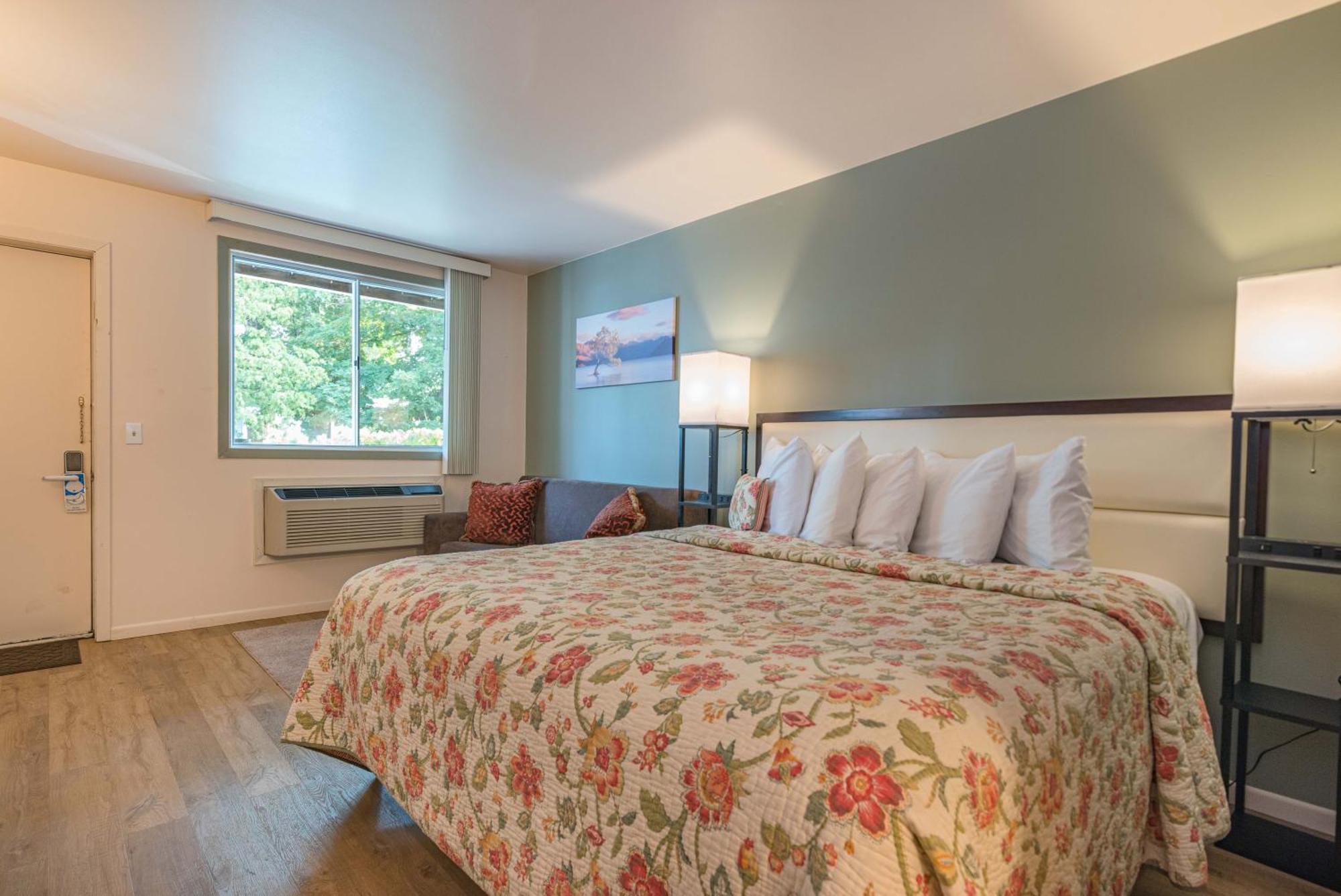 ויסקונסין דלס White Rose Inns & Motel מראה חיצוני תמונה